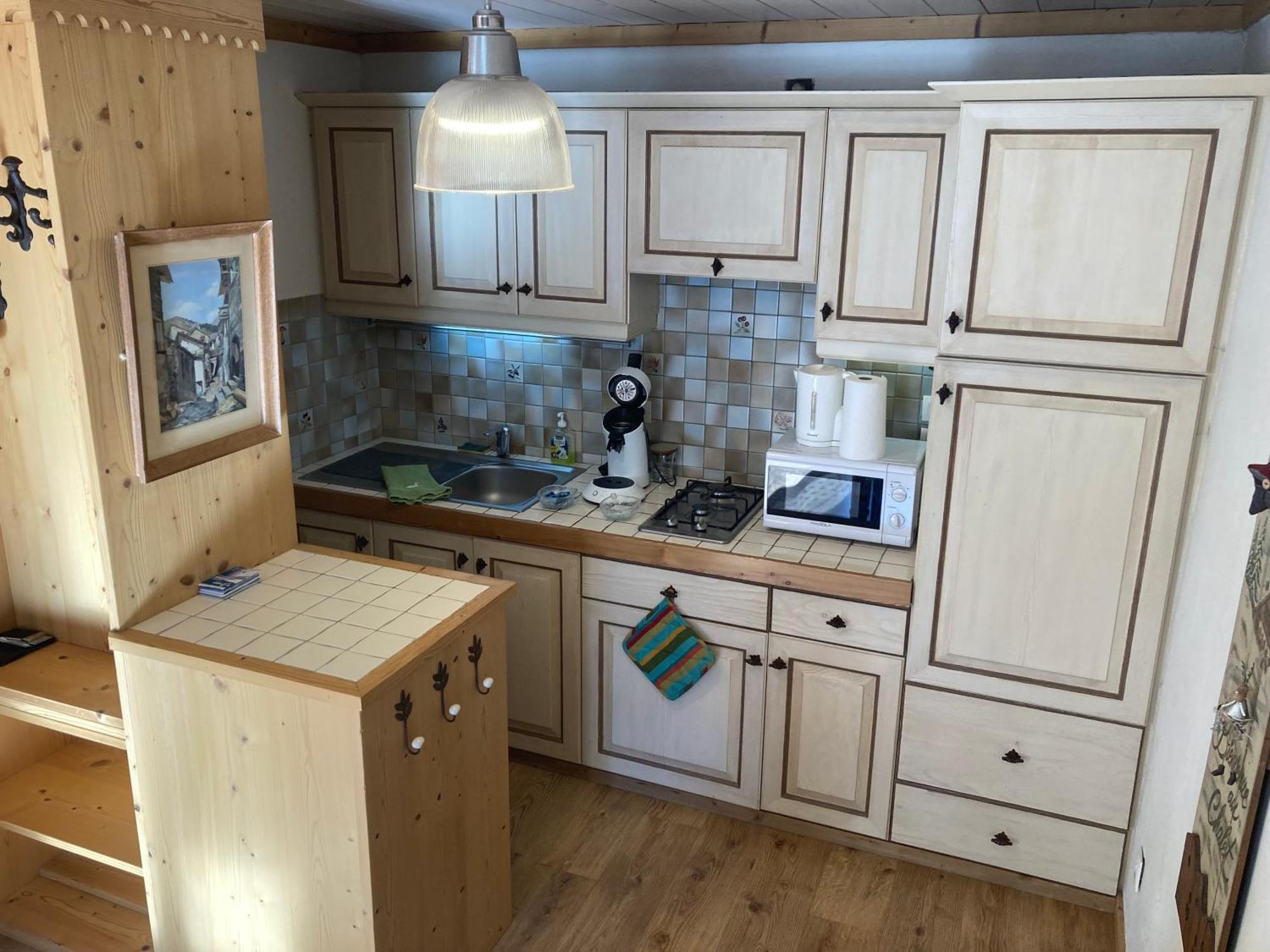 Aristide Briand Apartment Moutiers  Bagian luar foto